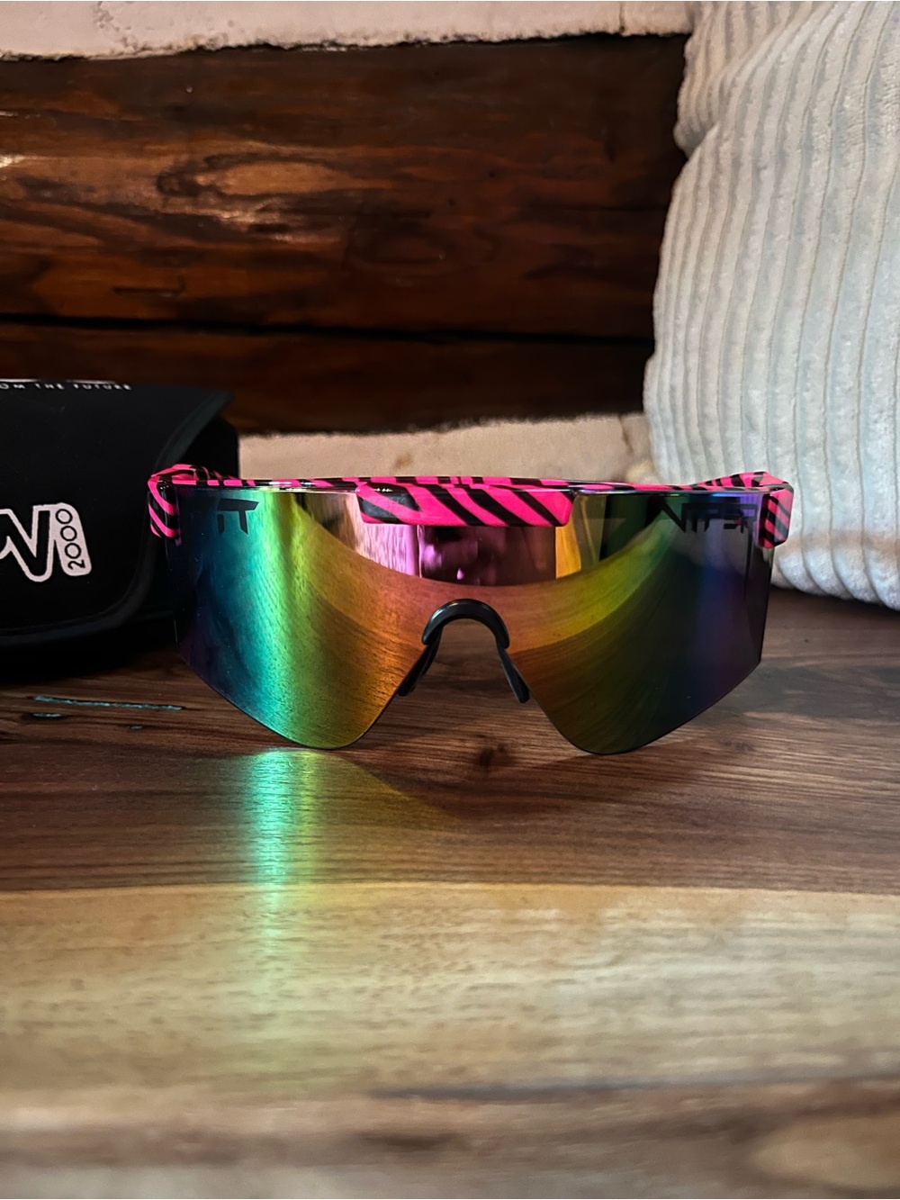 Pit Viper *The Hot Tropics* Sunglasses - Picture 6 of 9